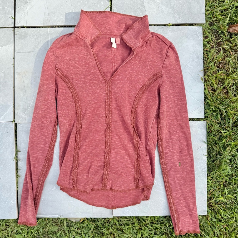 Anthropologie Pilcro Maroon Long Sleeve Blouse size Small